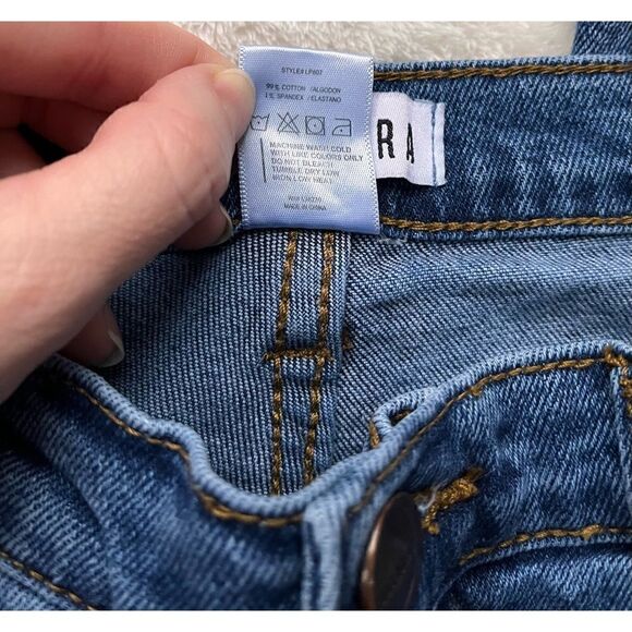 LUNA NORA MID-RISE CROPPED DISTRESSED STRAIGHT JEANS, Size 6 - Picture 5 of 14